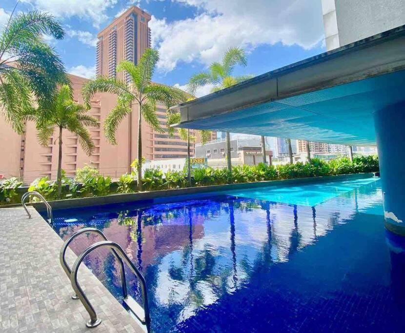 Taragon Service Apartment Kuala Lumpur Exterior photo