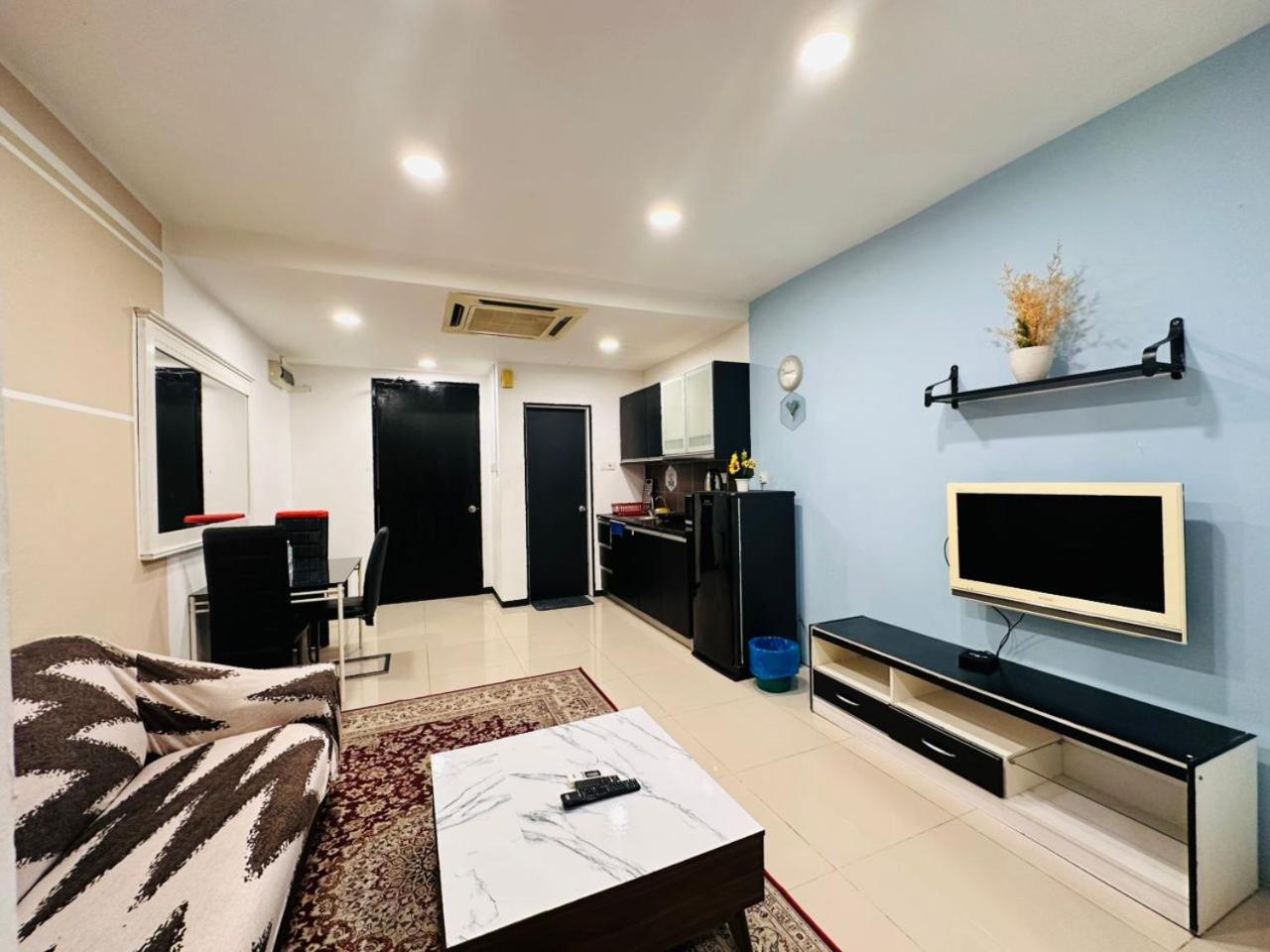 Taragon Service Apartment Kuala Lumpur Exterior photo