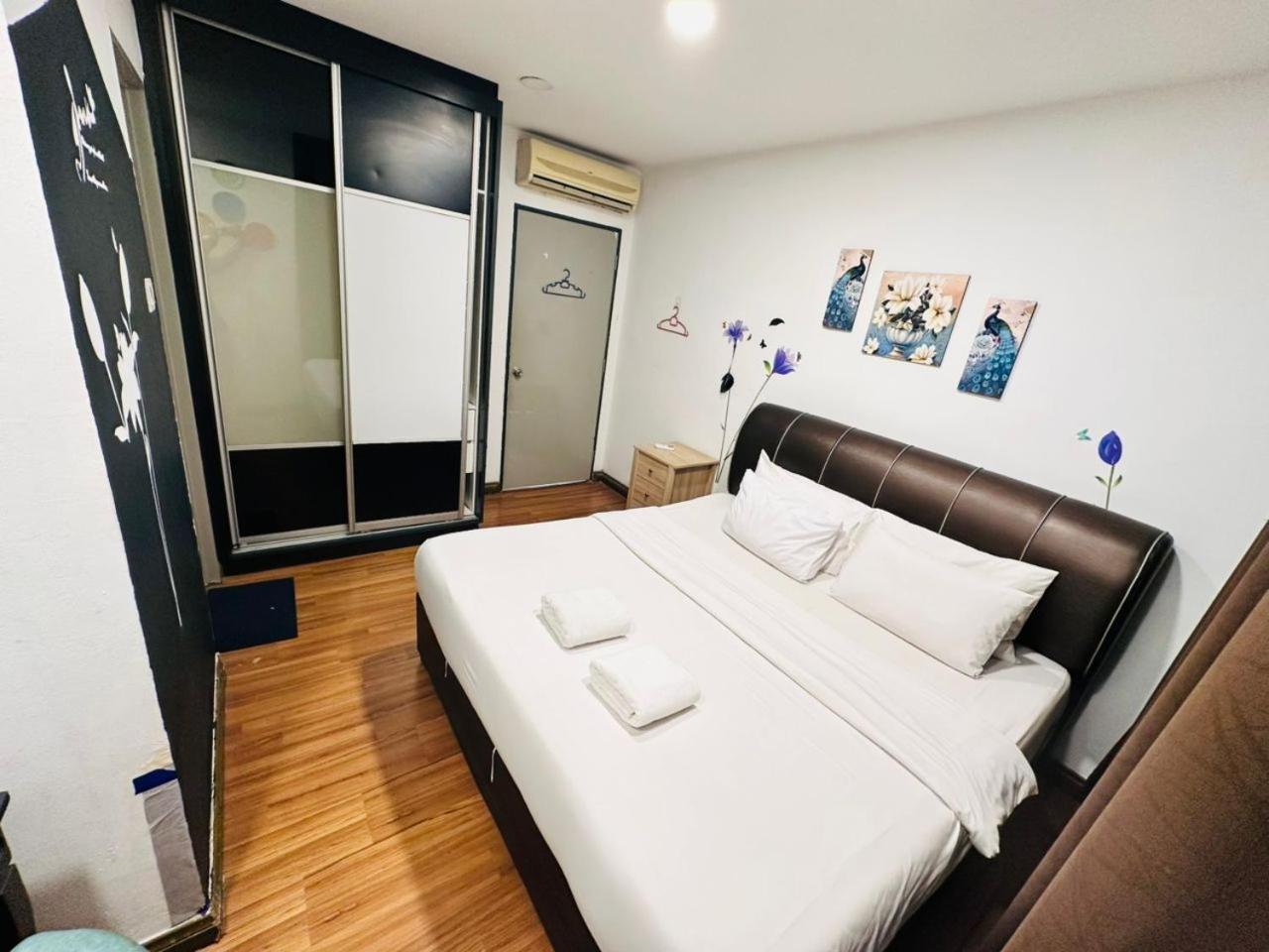 Taragon Service Apartment Kuala Lumpur Exterior photo